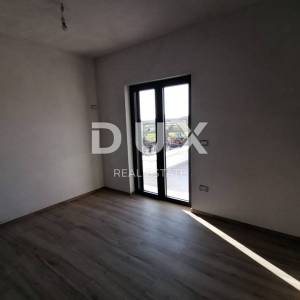 ISTRA, LOBORIKA- Kuća sa bazenom nedaleko Pule!