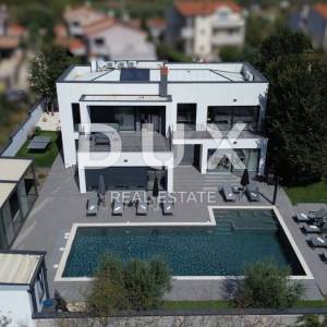 ISTRA, LOBORIKA - Moderna vila s bazenom