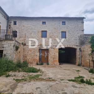 ISTRA, LOVREČ - Istarska kamena kuća s predivnim pogledom