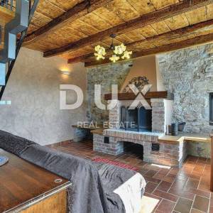 ISTRA, LUPOGLAV - Kamene vile u rustikalnom stilu s panoramskim pogledom 