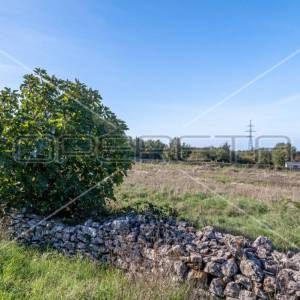 Istra, Marčana – Građevinsko zemljište s pravomoćnom građevinskom dozvolom 500 m