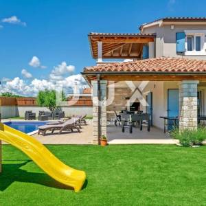 ISTRA, MARČANA - Komforna kuća s bazenom i wellnessom