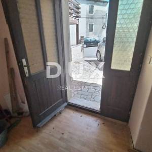 ISTRA, MARČANA - Kuća na odličnoj lokaciji!