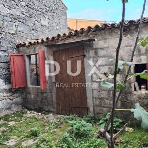 ISTRA, MARČANA - Kuća na odličnoj lokaciji!