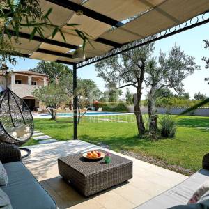 Istra, Marčana, luksuzna vila na osami, bazen, wellness zona, velika okućnica