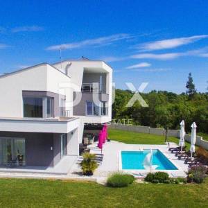 ISTRA MARČANA - Moderna vila s bazenom 