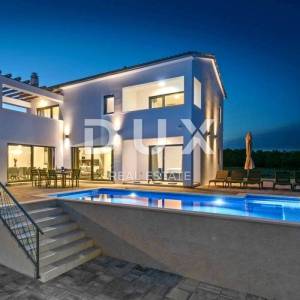 ISTRA, MARČANA - Novogradnja s bazenom u blizini mora