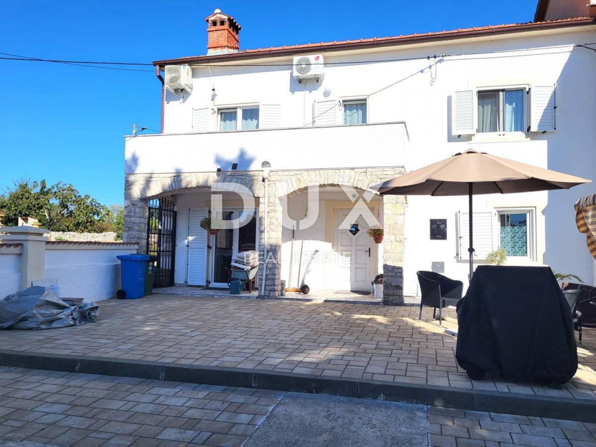 ISTRA, MARČANA - Obnovljena kuća s bazenom