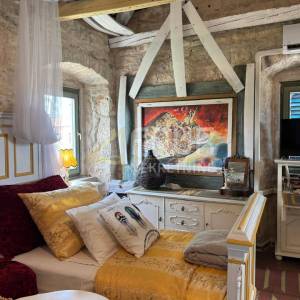 Istra, Marčana - okolica, 145m2, kamena kuća s bazenom