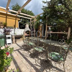 Istra, Marčana - okolica, 145m2, kamena kuća s bazenom