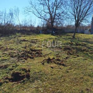 Istra, Marčana - okolica, građevinsko zemljište, 650m2