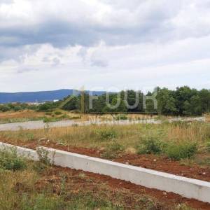 Istra, Marčana - okolica, građevinsko zemljište 2.000m2, pogled na more