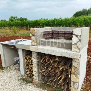 Istra, Marčana, poljoprivredno zemljište, 358m2