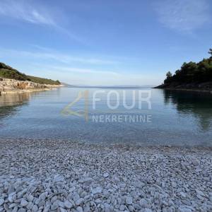 Istra, Marčana, poljoprivredno zemljište, 450m2