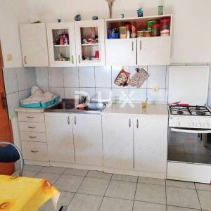ISTRA, MARČANA - Simpatična kuća s pogledom na more
