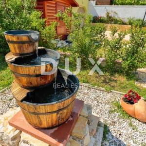 ISTRA, MEDULIN - Apartmanska kuća smještena nadomak plaža