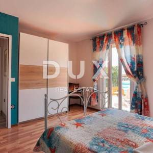 ISTRA, MEDULIN - Apartmanska kuća smještena nadomak plaža