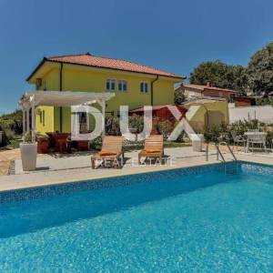 ISTRA, MEDULIN - Apartmanska kuća smještena nadomak plaža