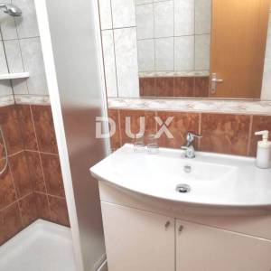 ISTRA, MEDULIN Apartmanska kuća 500m od mora!