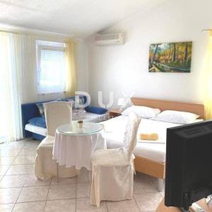 ISTRA, MEDULIN Apartmanska kuća 500m od mora!