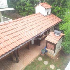 ISTRA, MEDULIN Apartmanska kuća 500m od mora!