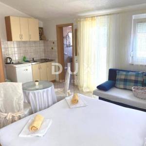 ISTRA, MEDULIN Apartmanska kuća 500m od mora!