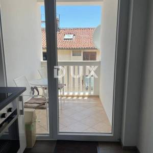 ISTRA, MEDULIN - Apartmanska kuća 500 m od mora! 