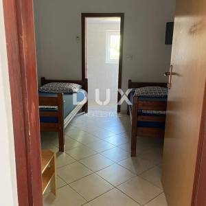 ISTRA, MEDULIN - Apartmanska kuća 500 m od mora! 