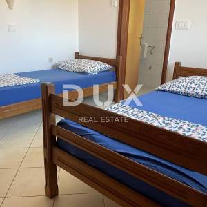 ISTRA, MEDULIN - Apartmanska kuća 500 m od mora! 