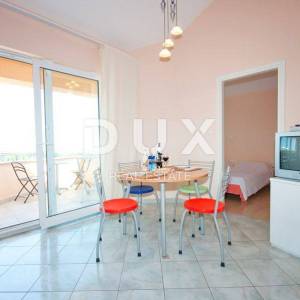 ISTRA, MEDULIN Apartmanska kuća u Premanturi - POGLED NA MORE!