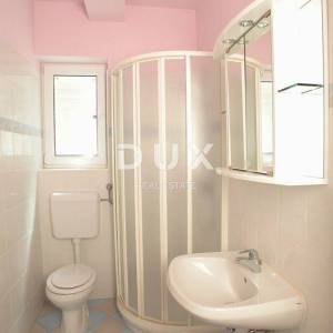 ISTRA, MEDULIN Apartmanska kuća u Premanturi - POGLED NA MORE!