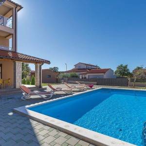 ISTRA, MEDULIN Apartmanska kuća u Banjolama - POGLED NA MORE!!
