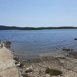 ISTRA, MEDULIN - Građevinsko zemljište udaljeno 150 m od mora