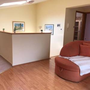  ISTRA, MEDULIN - Kamena kuća na odličnoj lokaciji