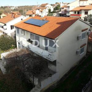 ISTRA, MEDULIN - Kuća 300 m od mora, 240 m2  