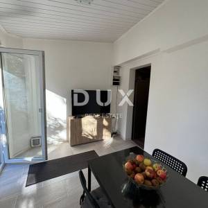ISTRA, MEDULIN - Kuća s dvije stambene jedinice 400 metara od mora! PRILIKA! EKSKLUZIVNA PRODAJA!