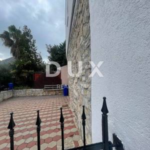 ISTRA, MEDULIN- Kuća sa dva stana + parking + pogled more!!