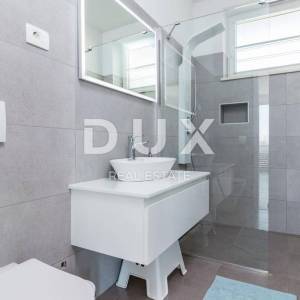 ISTRA, MEDULIN Luksuzna apartmantska kuća s bazenom