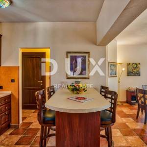 ISTRA, MEDULIN - Luksuzna klasična vila 50 metara od plaže