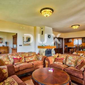 ISTRA, MEDULIN - Luksuzna klasična vila 50 metara od plaže