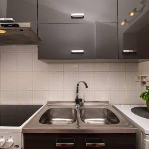 ISTRA, MEDULIN Obiteljska kuća s apartmanima u Banjolama - 500 m OD MORA!!