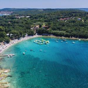 ISTRA, MEDULIN Obiteljska kuća s apartmanima u Banjolama - 500 m OD MORA!!
