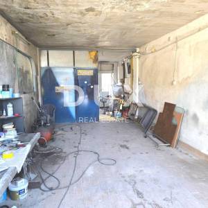ISTRA, MEDULIN - Poslovni prostor za najam, parking, terasa