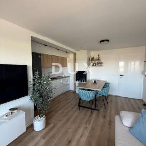 ISTRA, MEDULIN - Prekrasan SMART HOME stan s terasom i dvorištem!