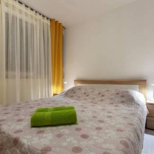 ISTRA, MEDULIN Velika apartmanska kuća!