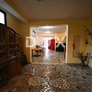 ISTRA, MEDULIN Velika apartmanska kuća s 6 stambenih jedinica pored mora!