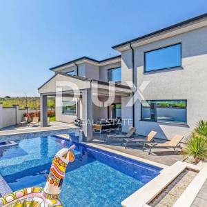 ISTRA, MEDULIN - Vrhunska vila 300 metara od mora