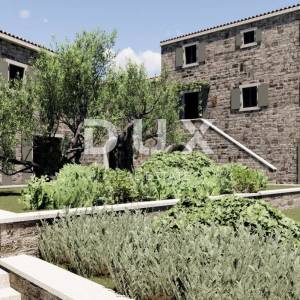 ISTRA, MOMJAN - Jedinstveno imanje na prekrasnoj lokaciji s pogledom