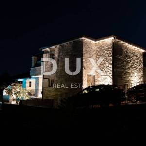 ISTRA, MOMJAN - Vila na mirnoj lokaciji s panoramskim pogledima