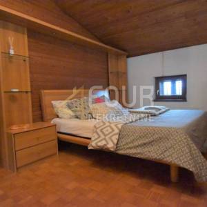 Istra, Motovun, 100m2, dvoetažni stan 3s+db